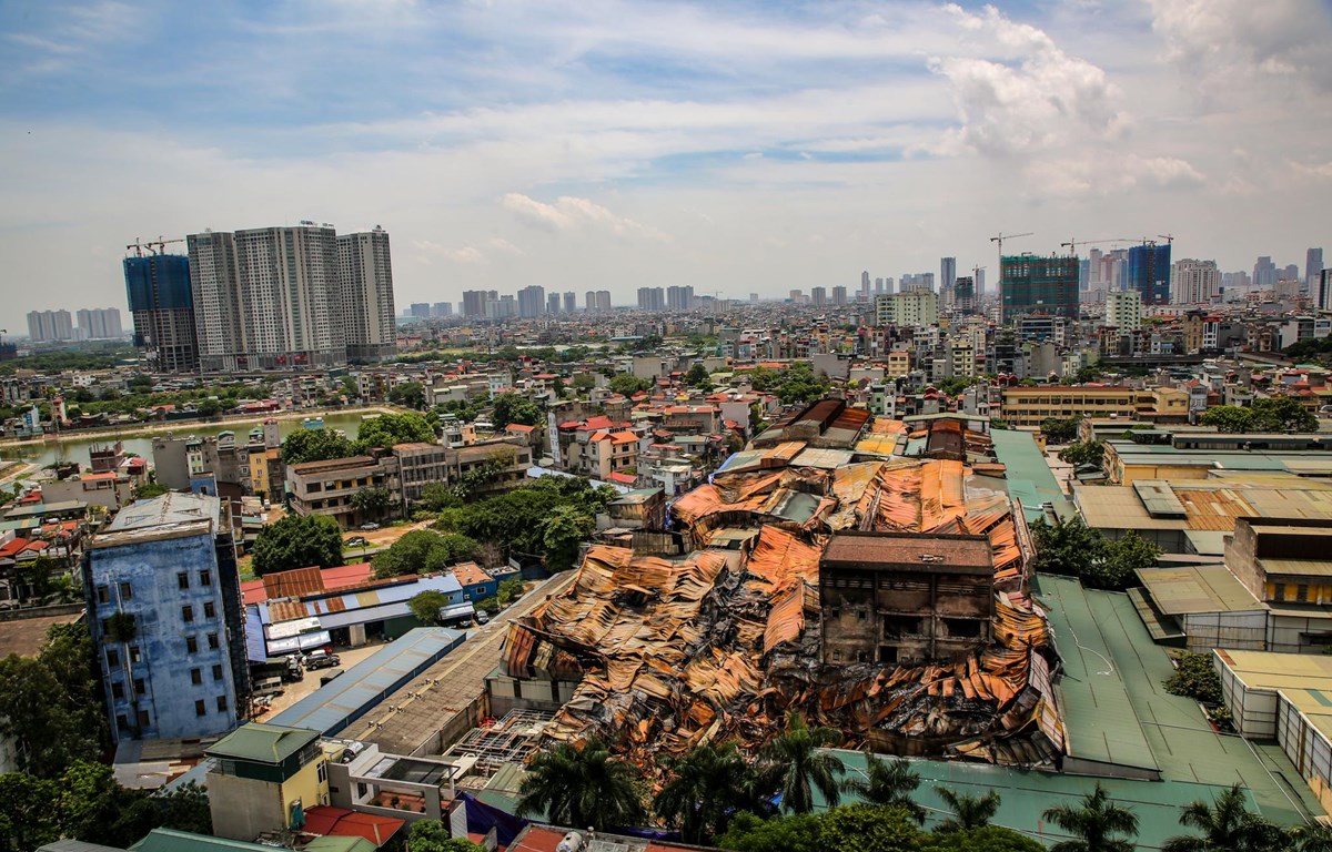 Nguyên nhân cháy kho Rạng Đông do sự cố chập bảng mạch điện
