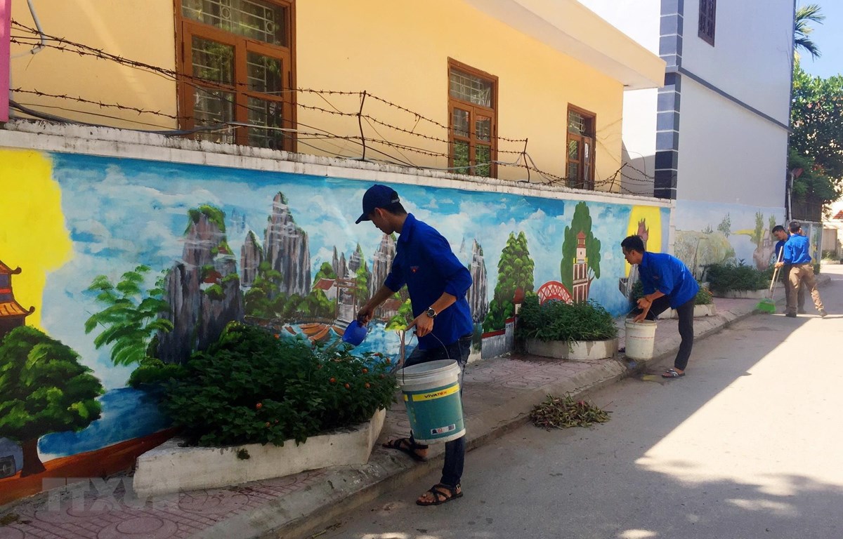 Thanh niên, trí thức trẻ tình nguyện góp sức xây dựng nông thôn mới