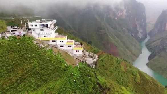 Bộ Văn hóa phản đối công trình Panorama sai phạm tại Mã Pì Lèng