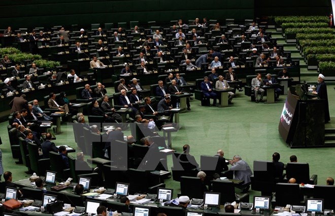 Nga ủng hộ Iran tăng ngân sách phát triển chương trình tên lửa
