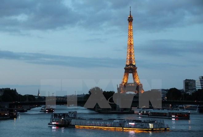 EMA, EBA chính thức đặt trụ sở tại Amsterdam và Paris sau Brexit