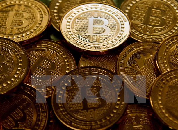 Bitcoin liên tục phi mã, Singapore vội vã cảnh báo về tiền điện tử