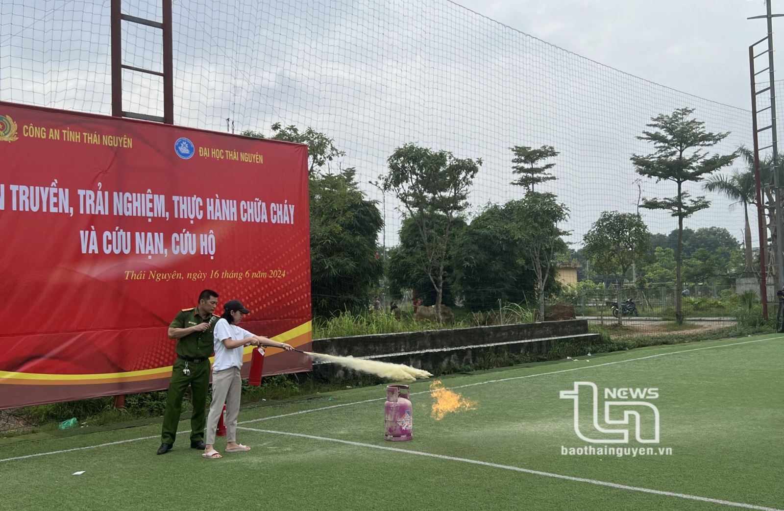 Trang bị kiến thức phòng cháy chữa cháy và cứu nạn cứu hộ