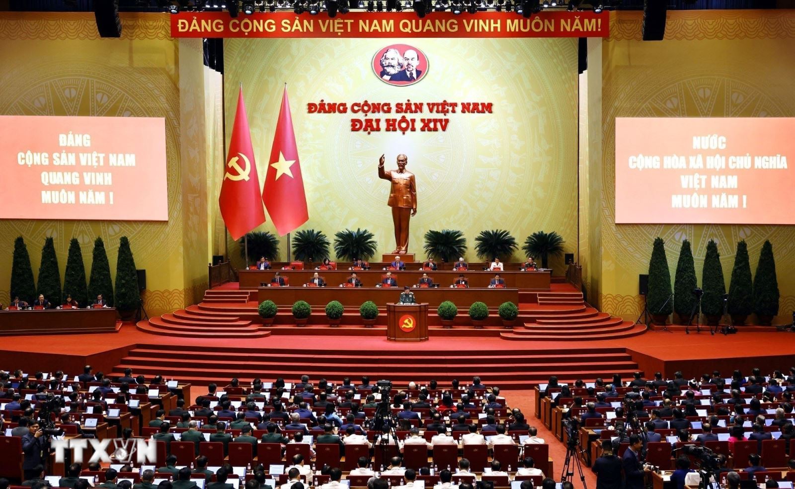 Niềm tin và động lực thúc đẩy phát triển đất nước nhanh, bền vững hơn