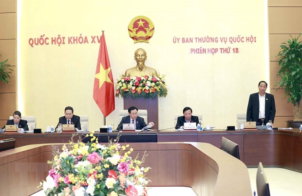 Xem xét Chương trình công tác năm 2023 của Ủy ban Thường vụ Quốc hội