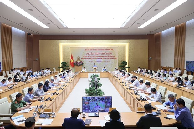 Cải cách thủ tục hành chính có trọng tâm, dứt điểm, đến cùng