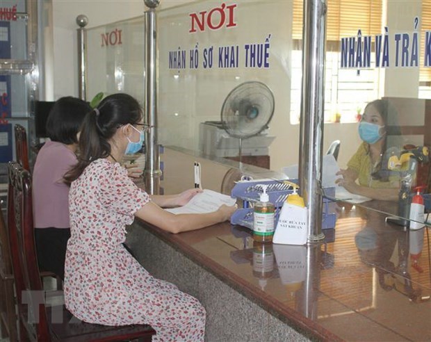 Tạo đà cho doanh nghiệp và người dân khôi phục sản xuất kinh doanh