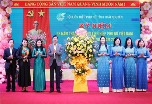 Nhiều hoạt động kỷ niệm Ngày Phụ nữ Việt Nam
