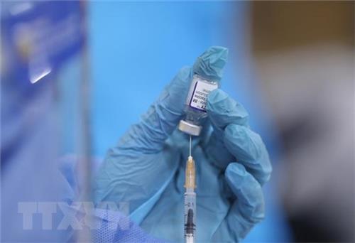 Bộ Y tế: Nhà sản xuất đang nghiên cứu gia hạn vaccine lên 12-24 tháng