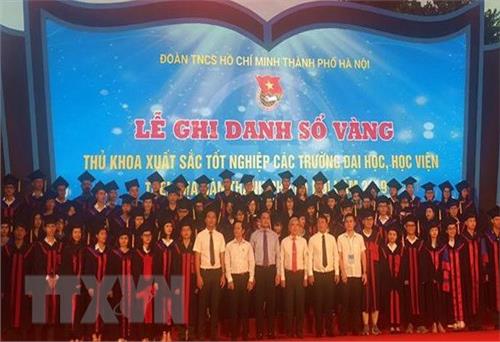 Hà Nội ghi danh sổ vàng 86 thủ khoa xuất sắc năm 2019
