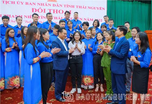 Chủ tịch UBND tỉnh đối thoại với thanh niên: “Tuổi trẻ Thái Nguyên - Khát vọng cống hiến”