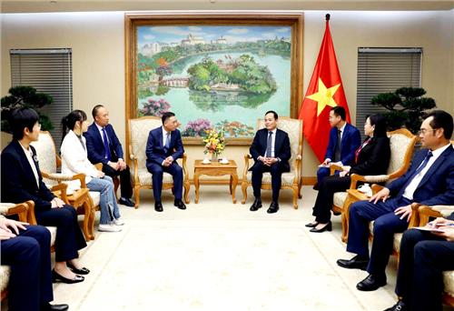 Thái Nguyên: Tập đoàn Sunny thỏa thuận tiếp tục đầu tư thêm 2,5 tỷ USD vào tỉnh