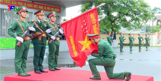 Thành phố Thái Nguyên thành lập các Đoàn dự lễ tuyên thệ chiến sỹ mới.
